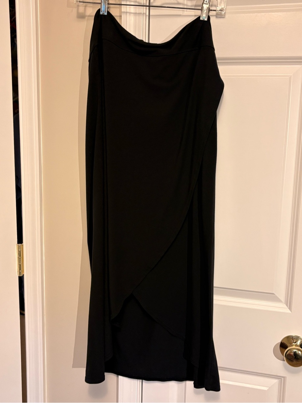 Athleta Black Midi faux Wrap Skirt- Women’s L